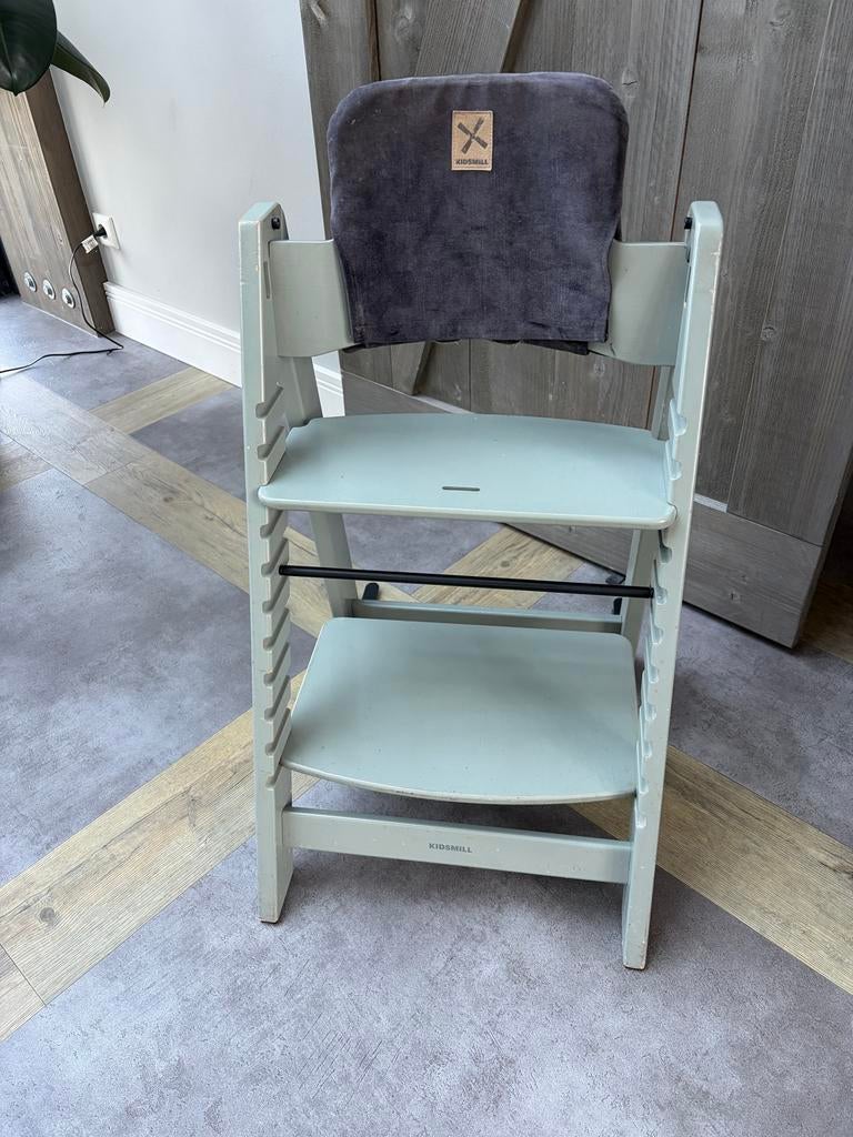 Kidsmill Meegroeistoel - Lichtgroen met Kussen, Kinderen en Baby's, Kinderstoelen, Ophalen, Gebruikt, Meegroeistoel