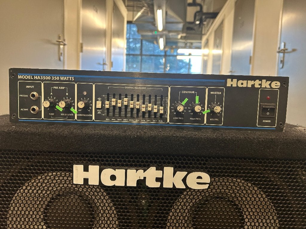 Hartke HA3500 Basversterker met 410 XL Series cabinet, Ophalen, Gebruikt, Basgitaar, 100 watt of meer