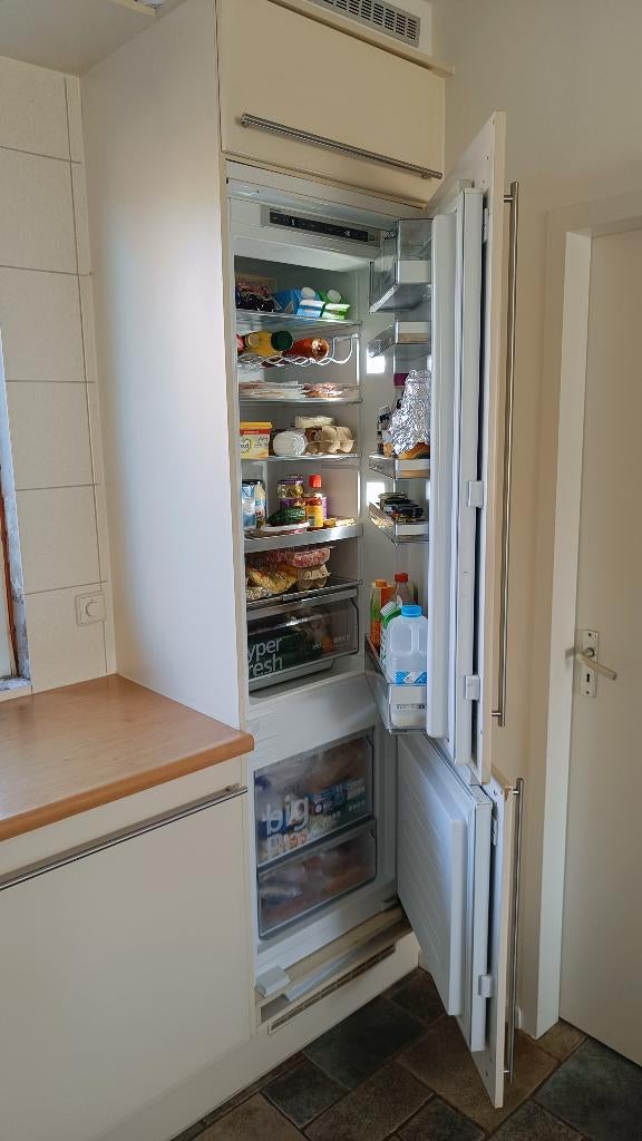 Siemens inbouw koel-vriescombi (2019)–netjes & goed werkend, Ophalen, Gebruikt, 200 liter of meer, Met aparte vriezer