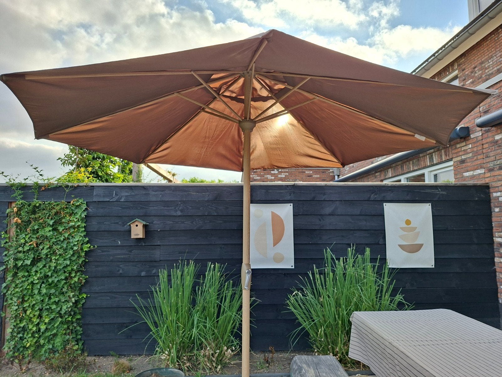 Lima parasol 300 cm met Ikea parasolvoet 40 kg - Nette staat, Tuin en Terras, Parasols, Ophalen, Zweefparasol