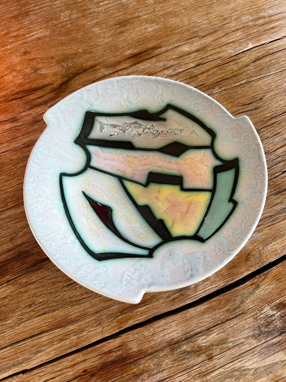 Vintage plateel schaaltje 18 cm Flora Gouda Artistique 1501, Antiek en Kunst, Ophalen