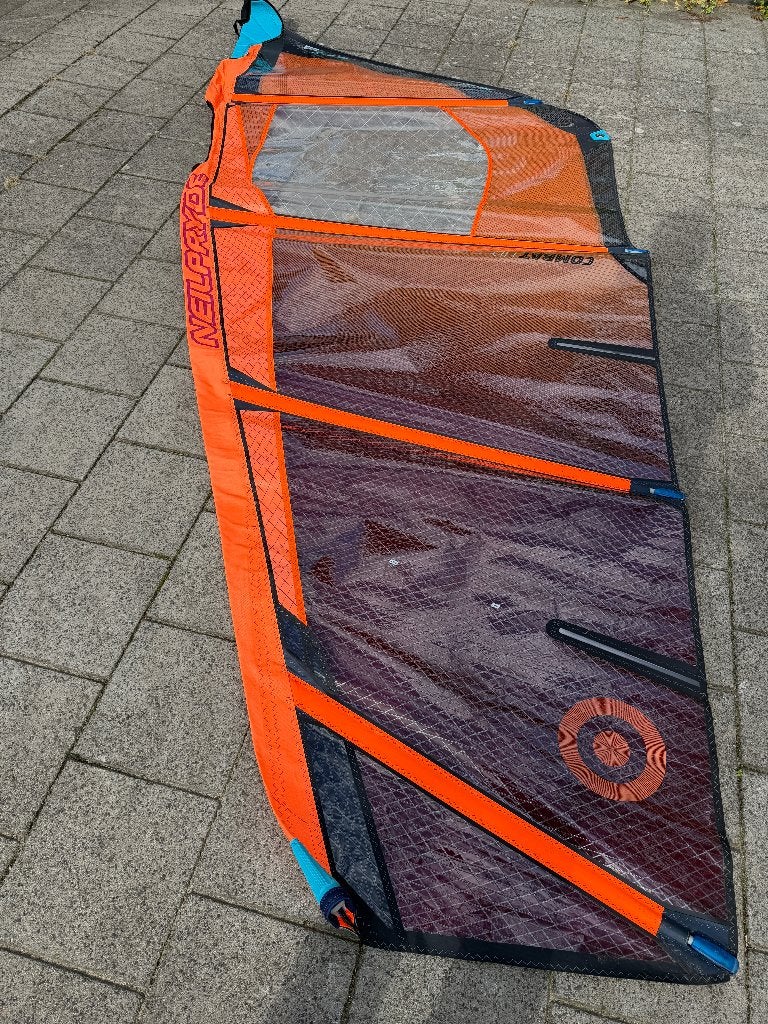 NeilPryde Combat 4.7 HD, Watersport en Boten, 3.5 tot 5 m², Ophalen of Verzenden, Zo goed als nieuw, Neilpryde