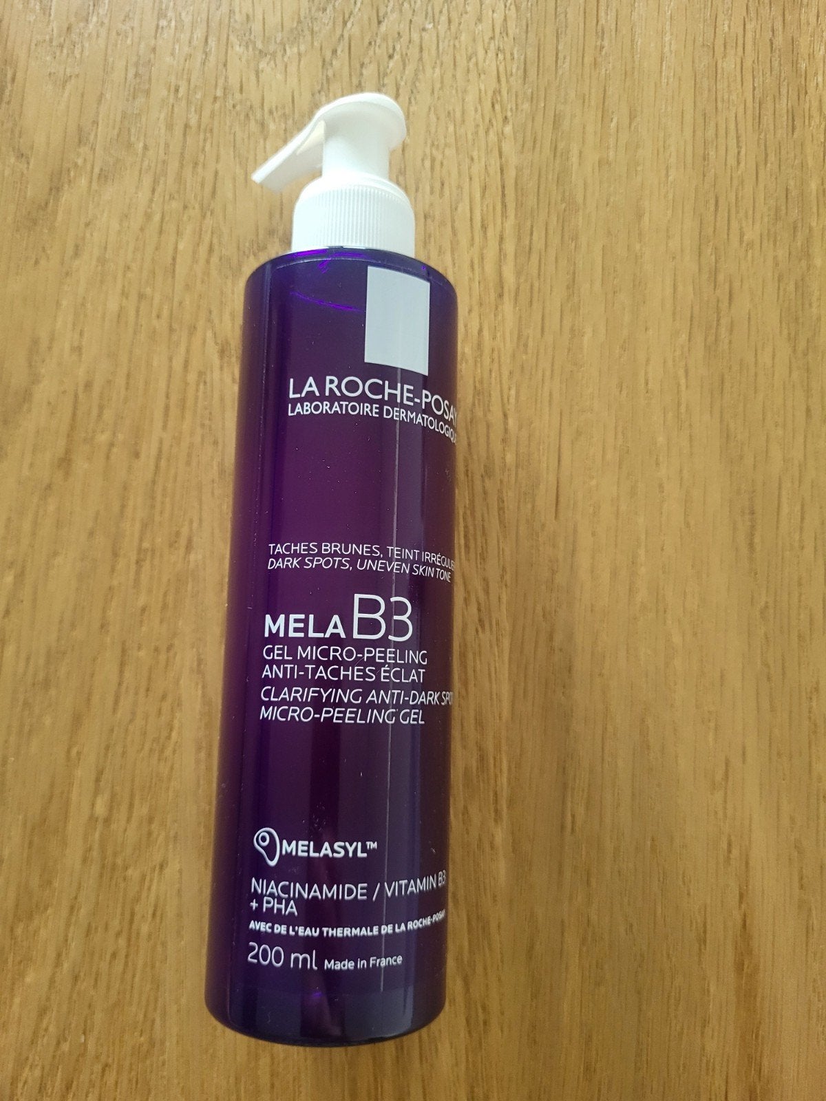 La Roche Posay mela B3 gel micro-peeling 200 ml, Ophalen of Verzenden, Nieuw, Gehele gezicht, Reiniging