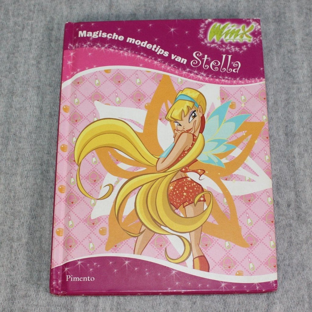 winx club boek: magische modetips van stella, Ophalen of Verzenden, Zo goed als nieuw, Accessoires