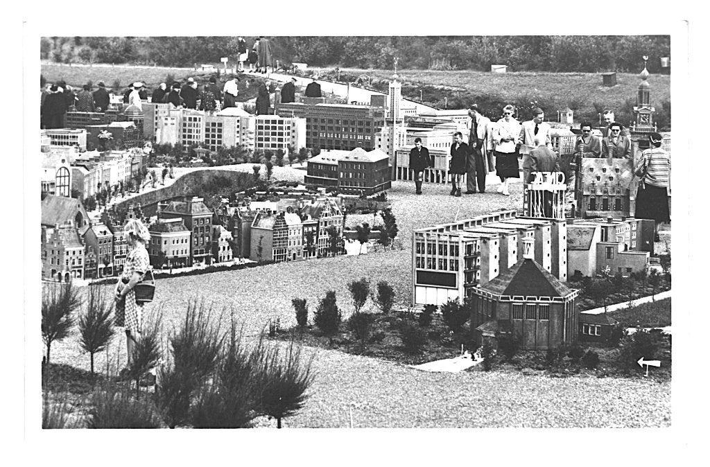 968377	Madurodam Den Haag	 	 	1954	Gelopen, Ophalen of Verzenden, 1940 tot 1960, Gelopen, Zuid-Holland