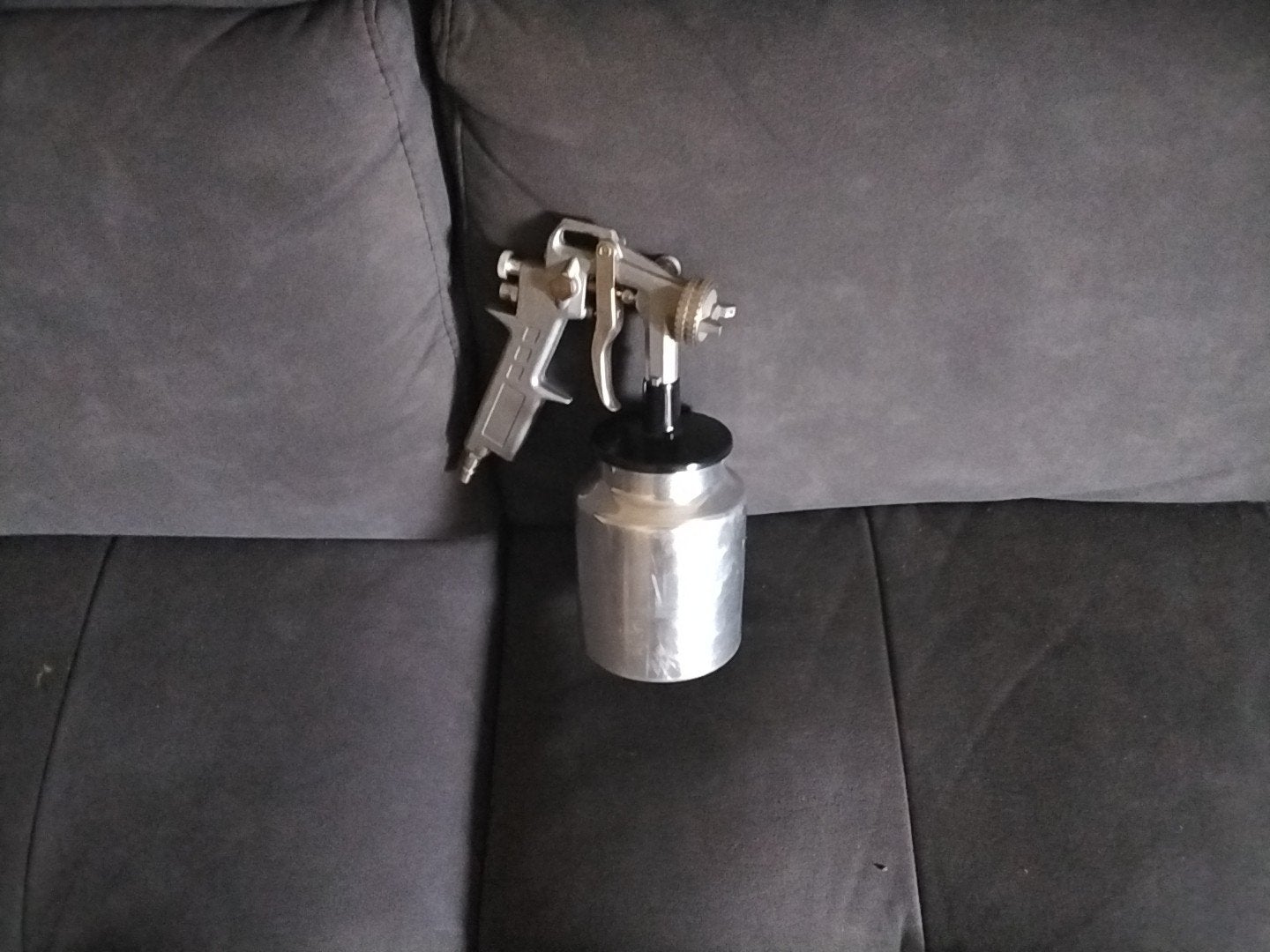Nieuwe verfspuit met afneembare houder, Ophalen of Verzenden