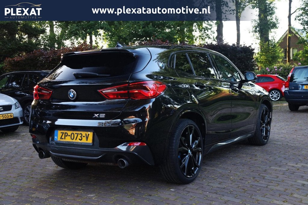 BMW X2 2.0i X-Drive High Executive Aut. | M-Pakket | Black O, Automaat, 1998 cc, X2, Gebruikt