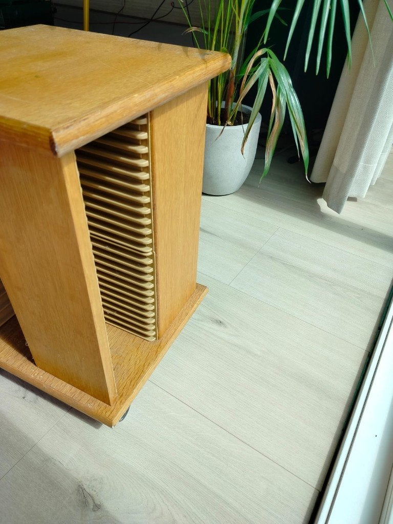 Oak CD Rack / CD Storage Cabinet, Ophalen, Zo goed als nieuw