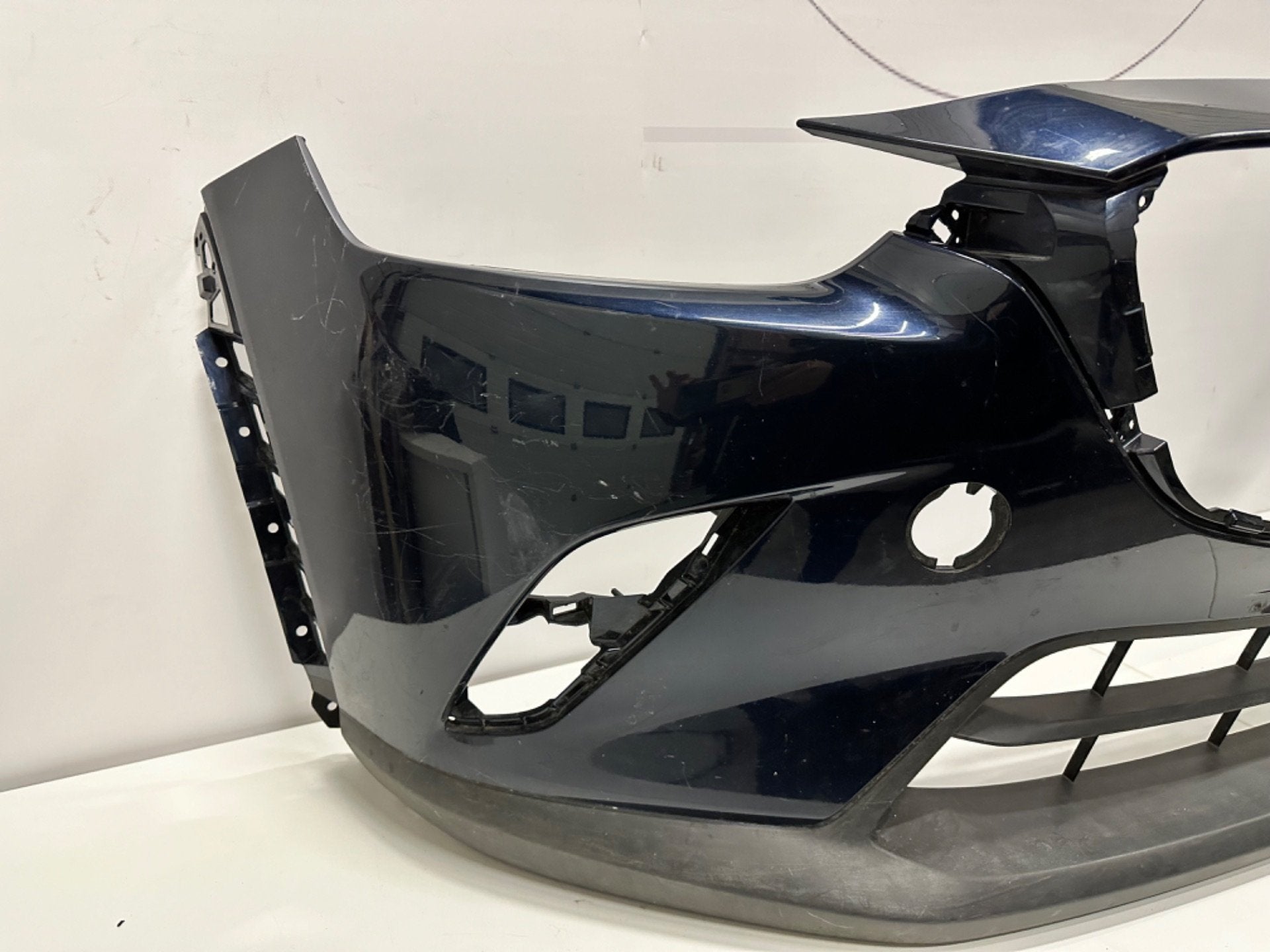 MAZDA CX-3 CX3 VOORBUMPER BUMPER SCHEUR, Gebruikt, Shinchi, Fuchu-Cho 3-1
730-8670  Hiroshima, Mazda Motor Corporation, Info@mazda.co.jp