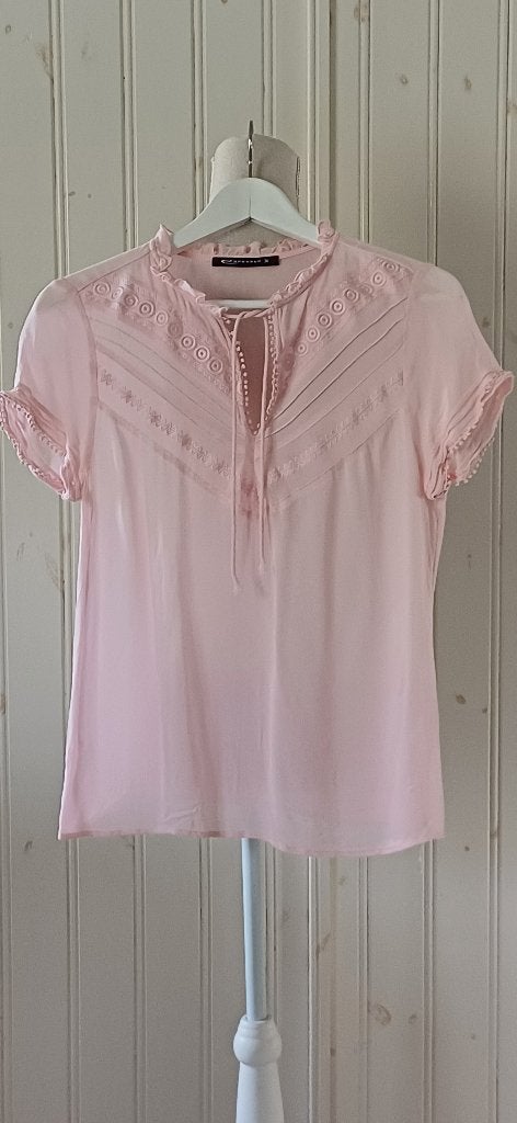 Mooi roze blousje van EXPRESSO       maat 36, Kleding | Dames, Zo goed als nieuw, Roze, Maat 36 (S), Verzenden