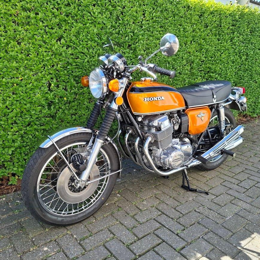 Honda CB750K2-Candy Gold, 4 cilinders, Motorrijbewijs A, Particulier, Meer dan 35 kW