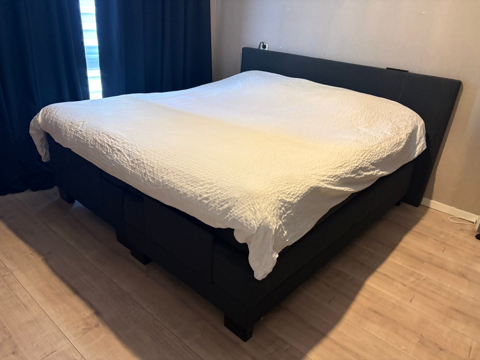 Boxspring antraciet grijs, 180/200, elektrisch., Ophalen, Gebruikt, Tweepersoons, 180 cm