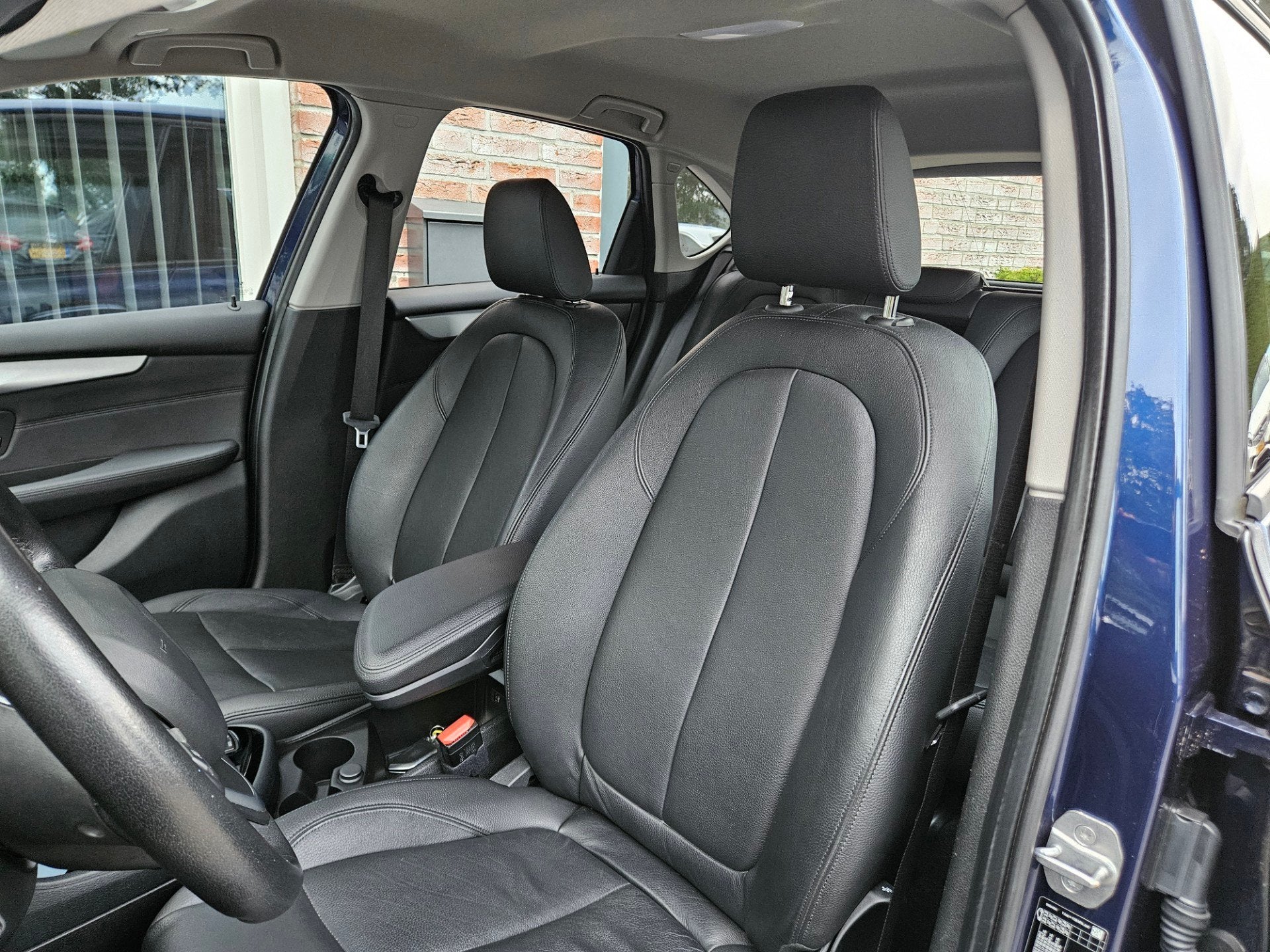 BMW 2-serie Active Tourer 218i High Executive Edition Automa, Dealer onderhouden, Gebruikt, Blauw, Bedrijf