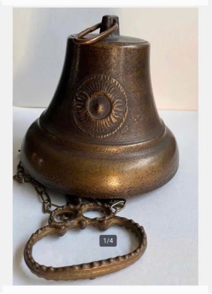 Bronzen bel, groot diam. 13 cm, hoog 9 cm, Ophalen of Verzenden