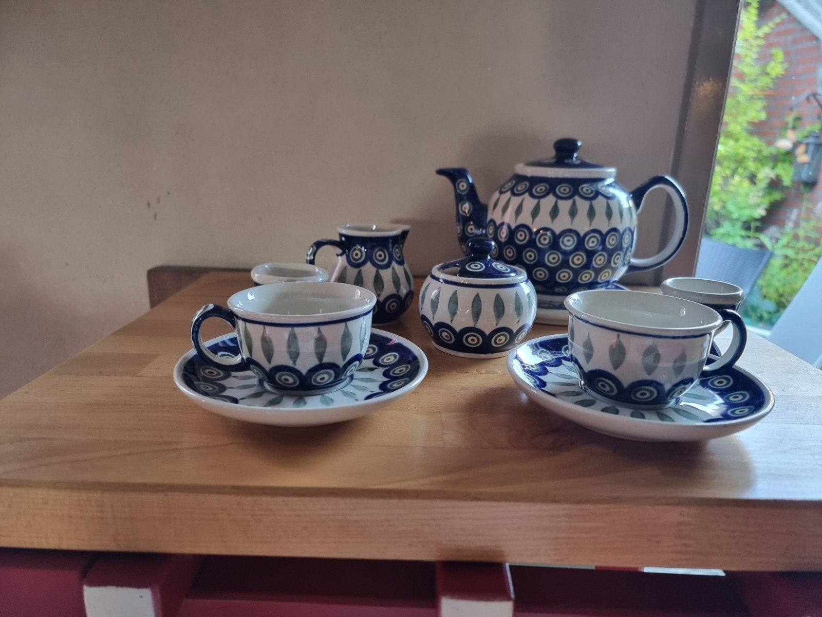 Pools servies setje, Boleslawiec, Huis en Inrichting, Ophalen of Verzenden, Zo goed als nieuw, Overige stijlen, Kop(pen) en/of Schotel(s)