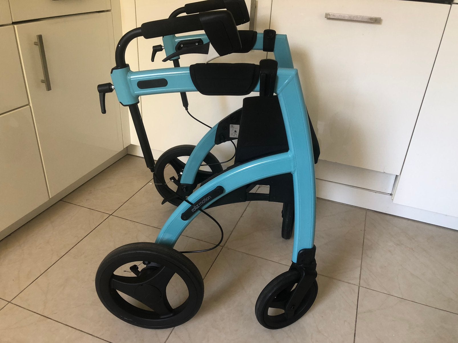 Rollz motion keurg netjes, Diversen, Rollators, Ophalen, Zo goed als nieuw
