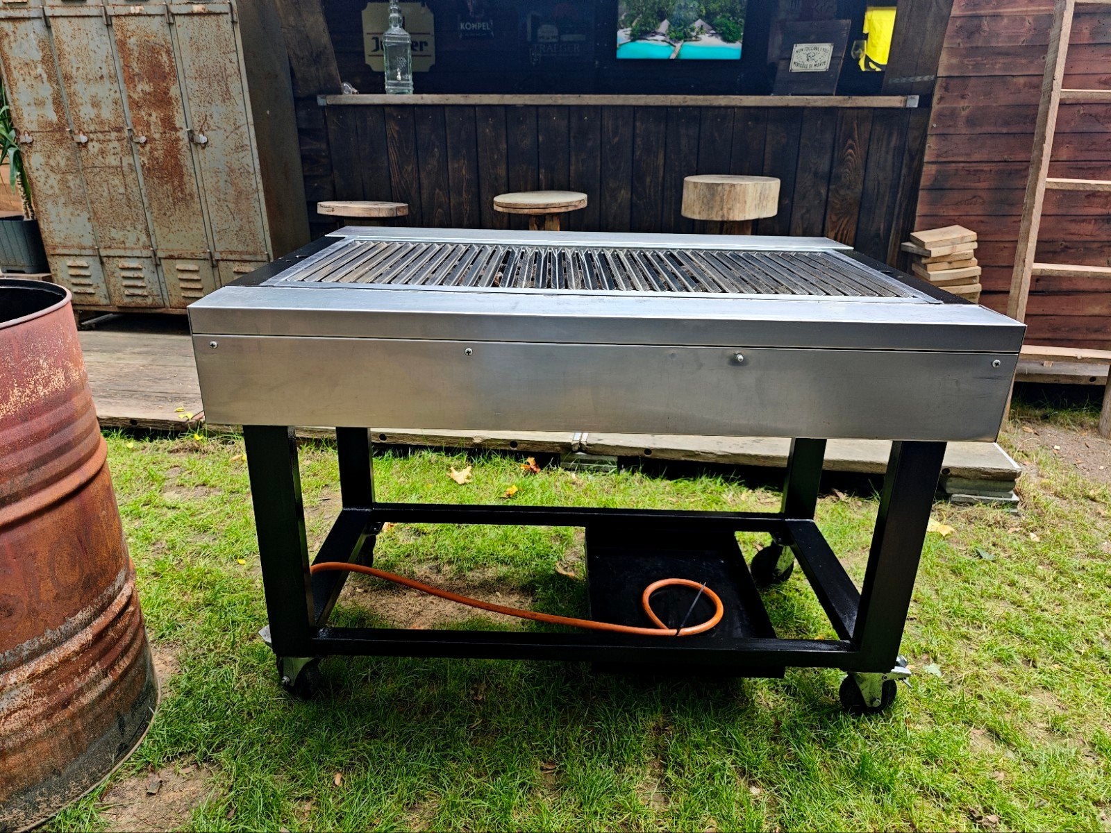 PROFESSIONELE HENDI EUROPA 6 GASBARBECUE, Tuin en Terras, Ophalen, Gebruikt, Hendi