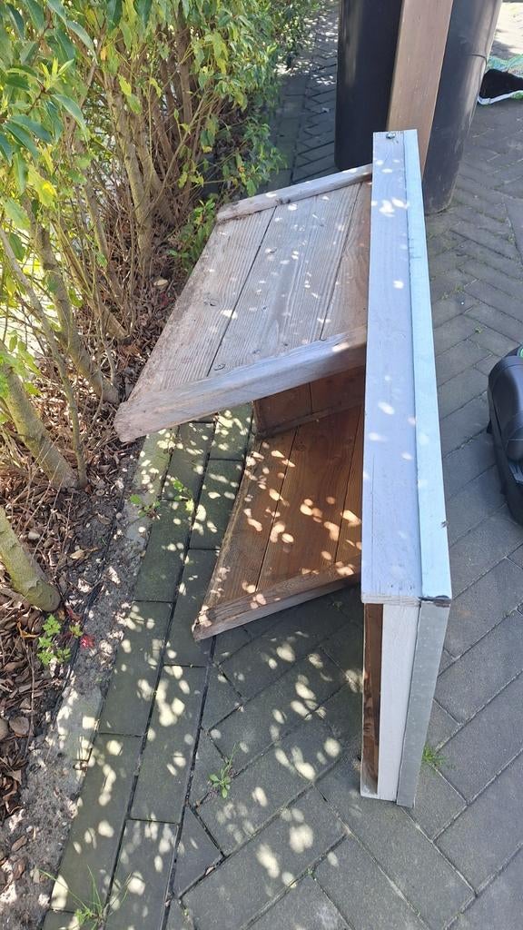 Garage voor robotgrasmaaier, Ophalen, Gebruikt