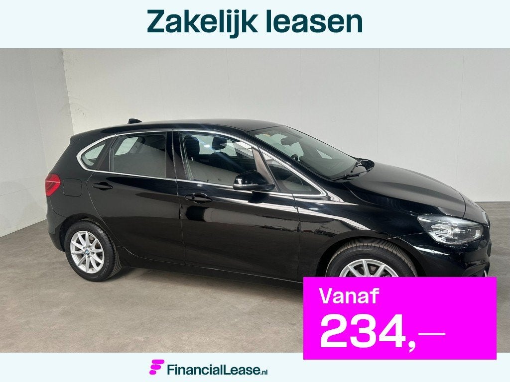 BMW 2 Serie Active Tourer 216i, PDC, Nav,Afn. trekhaak, NAP,, 12 maanden, Gebruikt, Zwart, Bedrijf