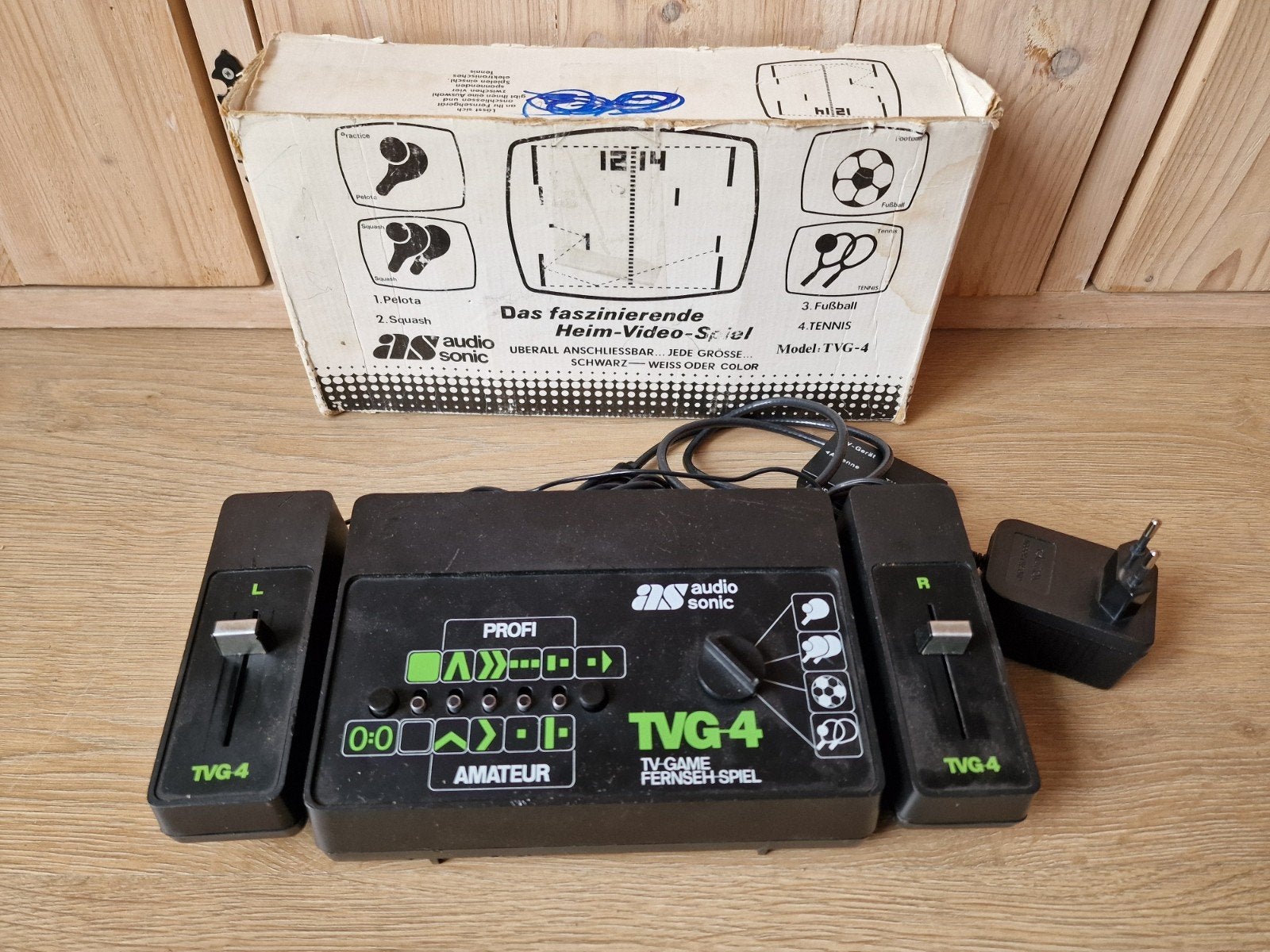 Audio Sonic TVG-4 Retro Console - Vintage Videospel, Spelcomputers en Games, Spelcomputers | Overige, Gebruikt, Overige merken