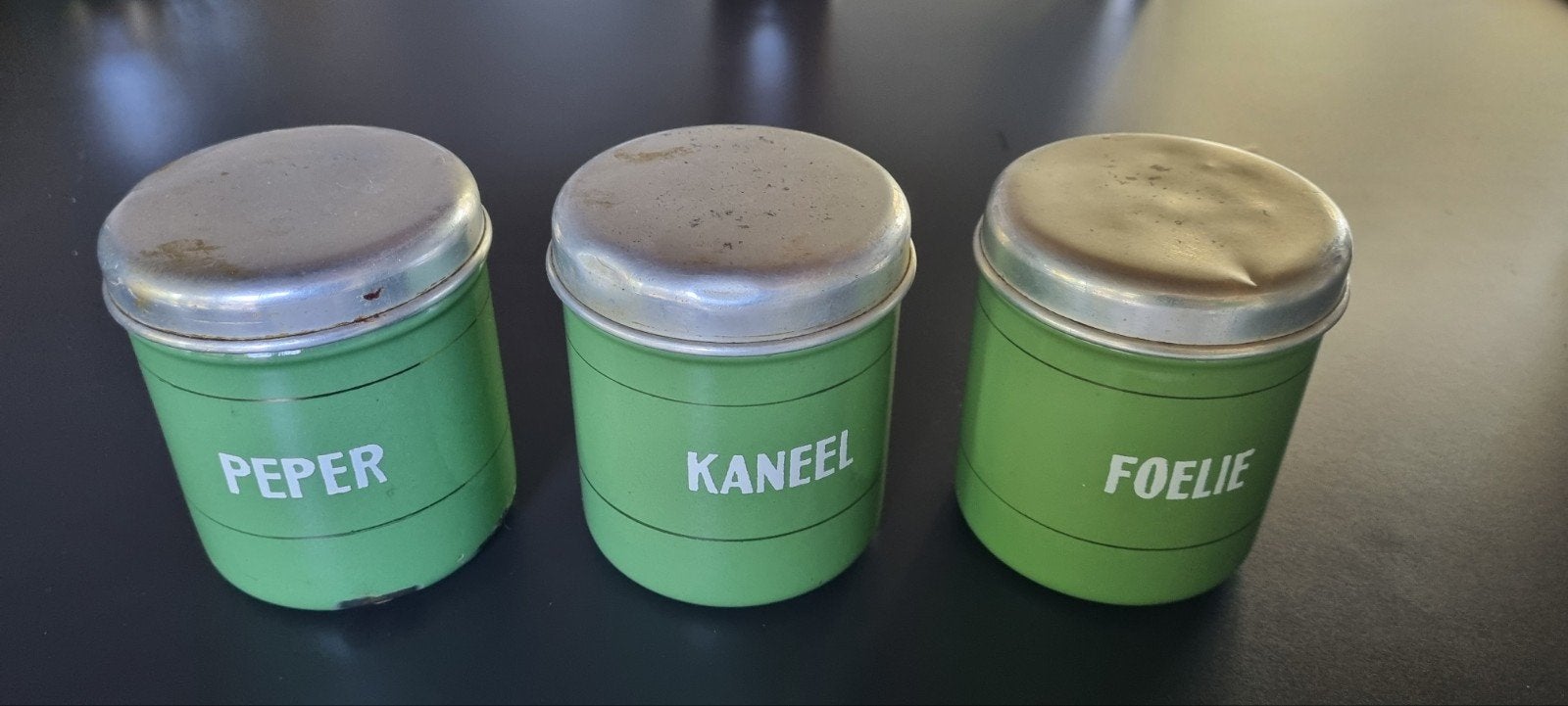 Set van 3 vintage kruidenblikjes: Peper, Kaneel, Foelie, Ophalen of Verzenden