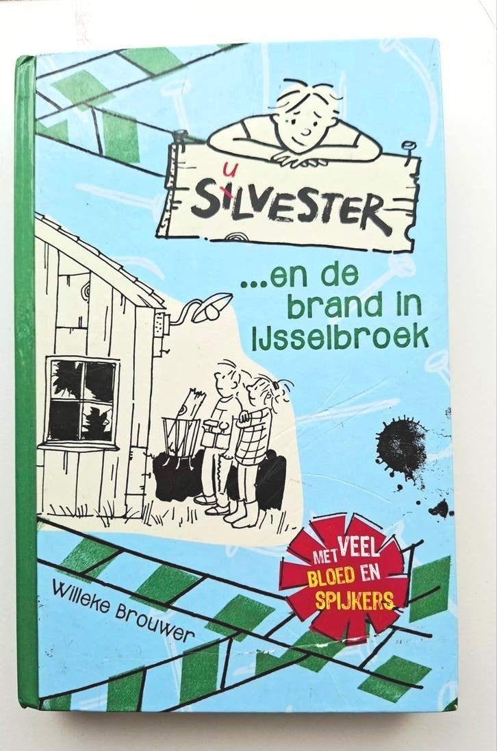 kinderboek Sylvester en de brand in Ijsselstein
Sylvester en, Ophalen of Verzenden, Gelezen