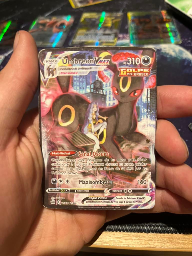 Umbreon Vmax pokemon kaart, Ophalen of Verzenden, Zo goed als nieuw
