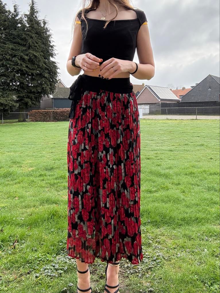 Vintage Rode Rozen Wikkelrok - Made in Italy, Maat 38/40 (M), Ophalen of Verzenden, Gedragen, Rood