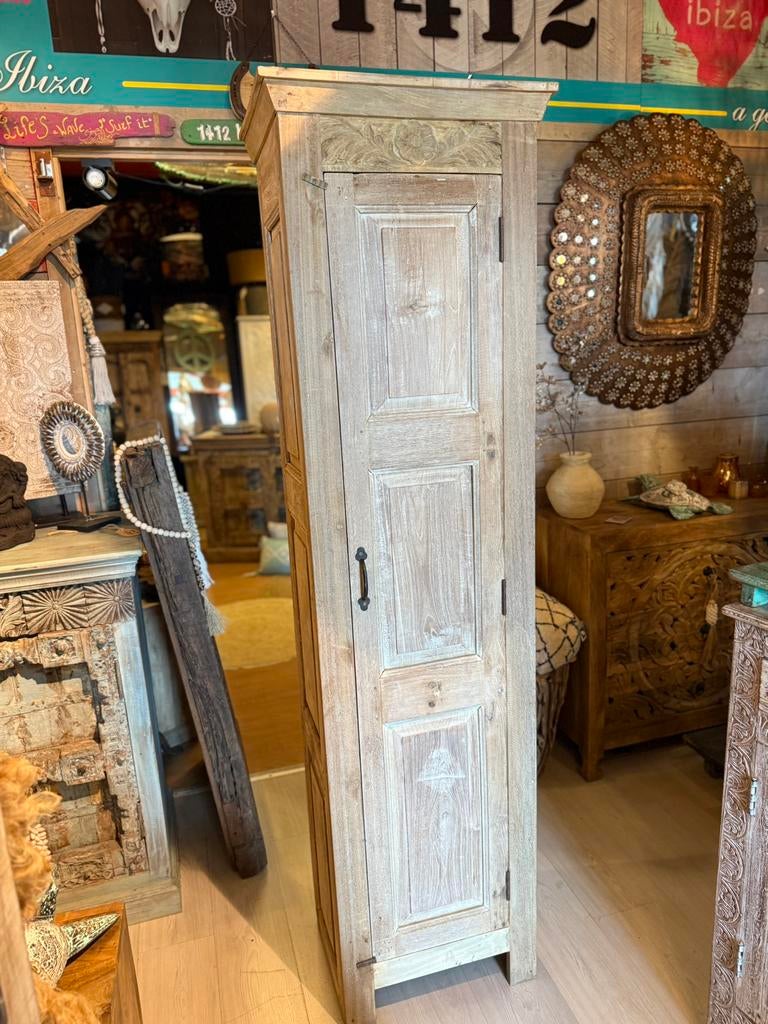 India/Ibiza style kast