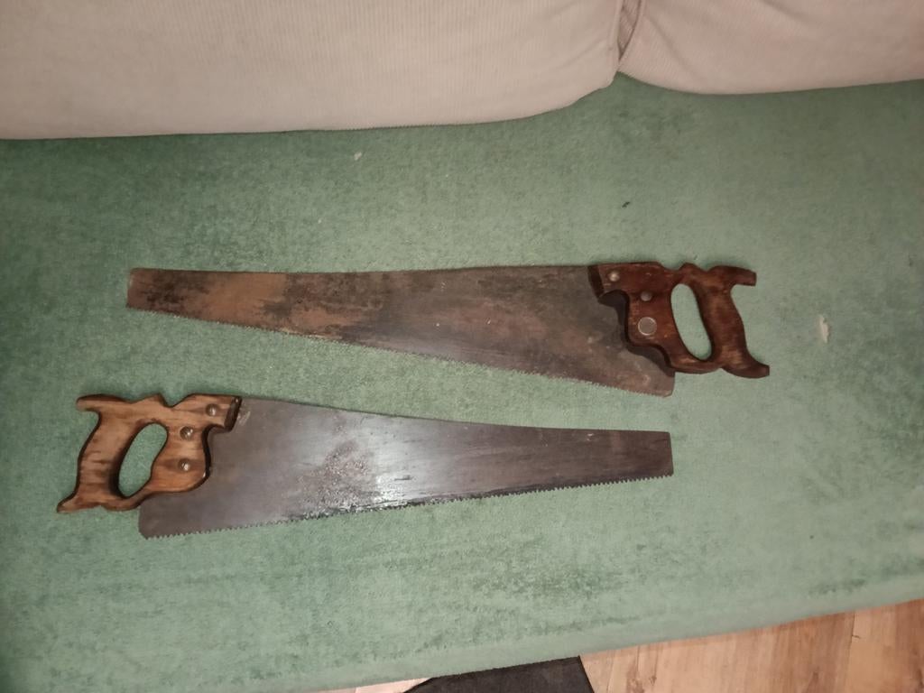 Antieke handzagen met houten handvatten, Ophalen of Verzenden