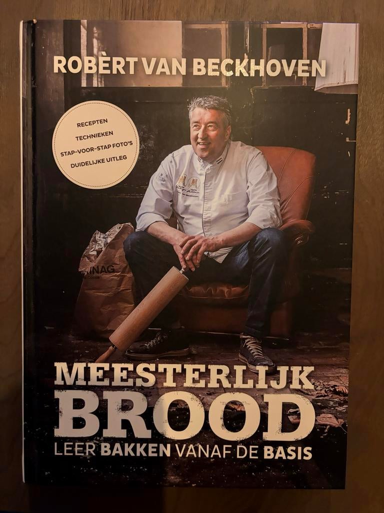 Robert van Beckhoven - Meesterlijk brood, Ophalen of Verzenden, Zo goed als nieuw, Ria Bitter; Robèrt van Beckhoven, Nederland en België