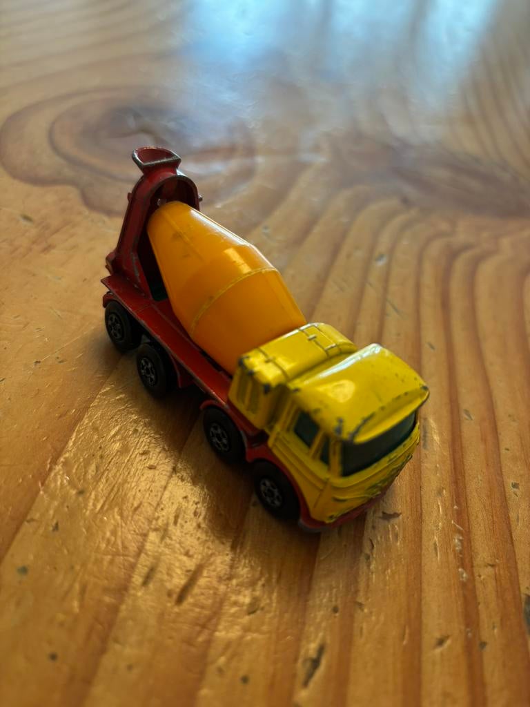 Vintage model vrachtwagen, Ophalen of Verzenden, Zo goed als nieuw, Bus of Vrachtwagen
