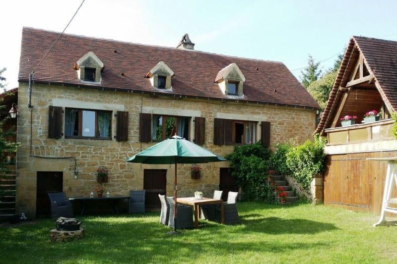 Wij hebben 2 leuke vakantiehuizen op ons domeintje. Dordogne, In bergen of heuvels, Open haard, Landelijk, Dordogne