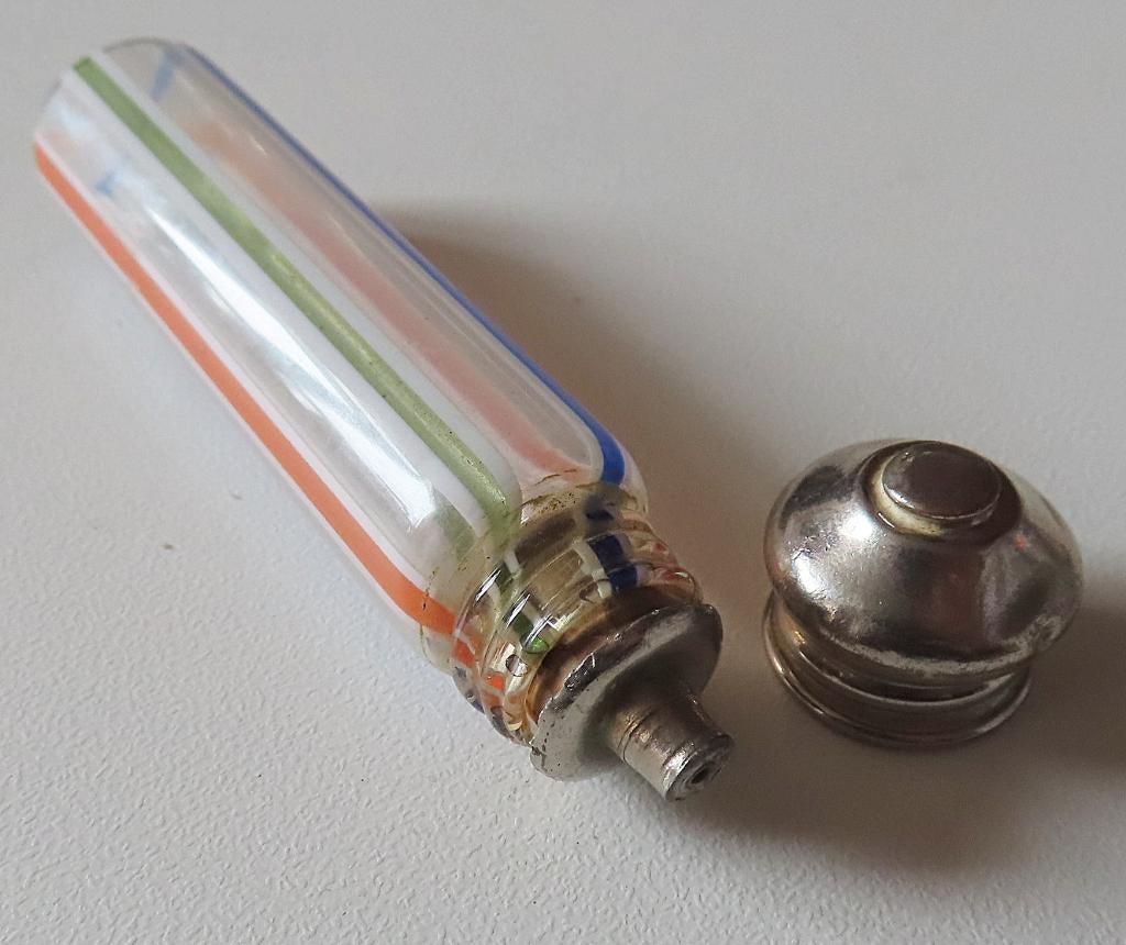 Uit inboedel: Antiek parfumflesje met kurkstop, incl verzend, Verzenden, Zo goed als nieuw, Parfumfles