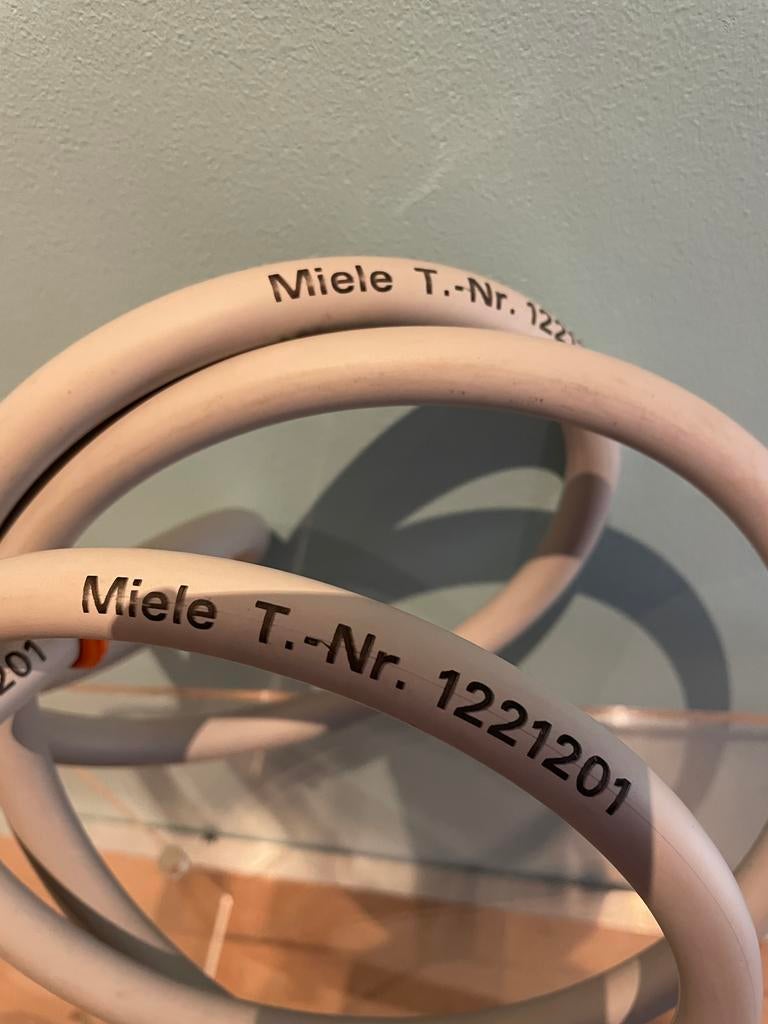 LAATSTE KANS MIELE slang 2 meter reserveonderdeel nieuw, Ophalen, Zo goed als nieuw, Condens, Minder dan 85 cm