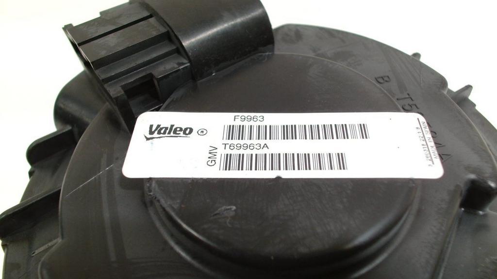 Kachel ventilator motor Renault Mégane, Onderdelen@venauto.nl, Van der Ven Autorecycling B.V., Gebruikt, Ettenseweg 76, 4706 PB Roosendaal, The Netherlands