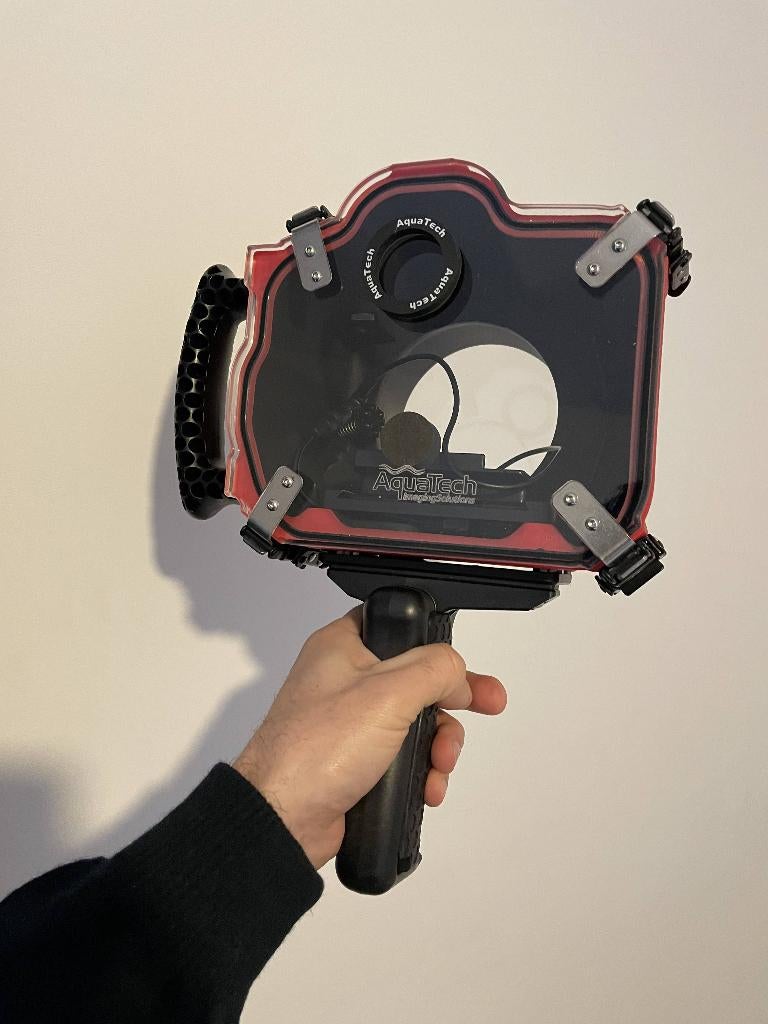 Aquatech onderwaterbehuizing Canon, Ophalen of Verzenden, Zo goed als nieuw, 10 t/m 40 meter, Onderwaterhuis