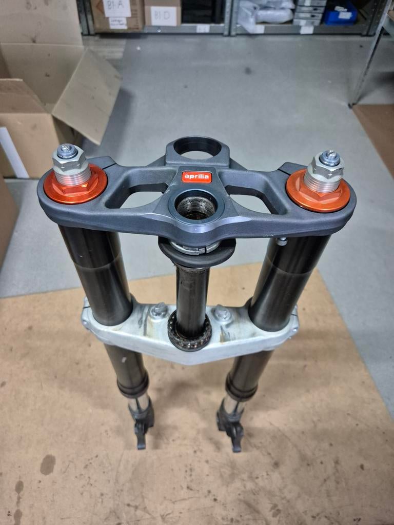 Voorvork Aprilia RSV1000R 2004-2006 gen2, Gebruikt, Aprilia, Aprilia, Ophalen of Verzenden