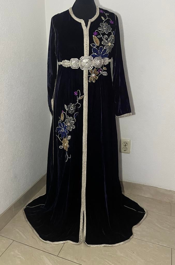 Marokkaanse Takchita te Huur, Huwelijk, Zo goed als nieuw, Kleding, Ophalen