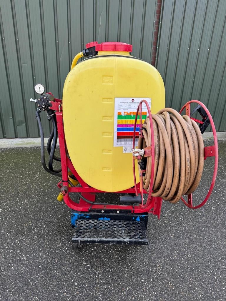 Hardi veldspuit onkruidspuit 300 liter met spuitboom, Ophalen of Verzenden, Tuinslang