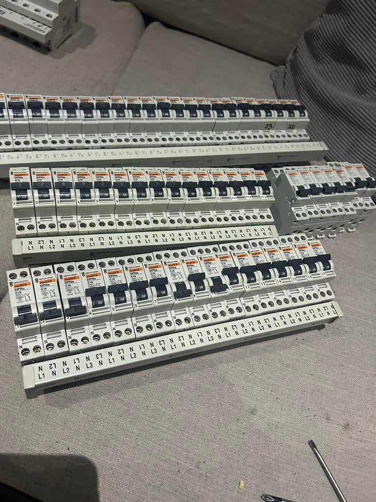 Merlin gerin automaten C16  b16, Ophalen of Verzenden, Gebruikt, Overige typen