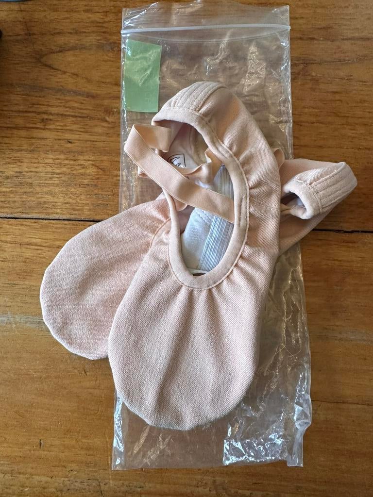 Papillon PA1014 ballet schoenen - nieuw in verpakking, Sport en Fitness, Ballet, Ophalen of Verzenden, Zo goed als nieuw, Schoenen