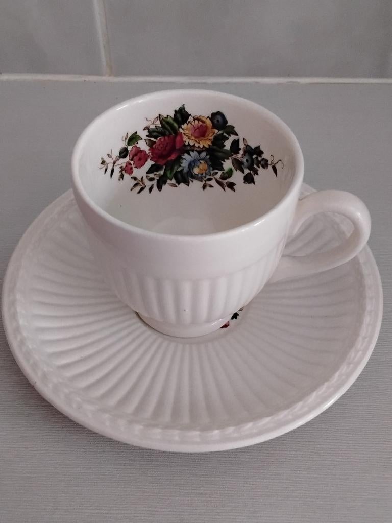 Wedgewood espresso kop en schotel, Ophalen, Zo goed als nieuw, Wedgwood, Kop(pen) en/of Schotel(s)