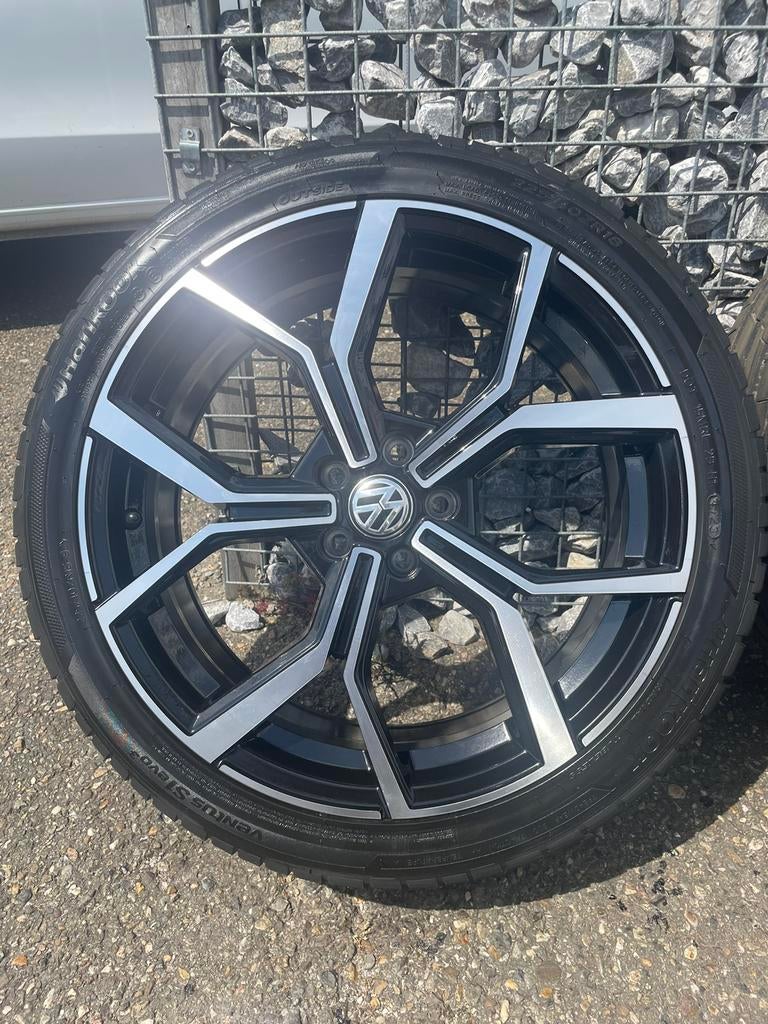 18 inch Volkswagen Polo velgen 5x100 + banden, 18 inch, Velg(en), Nieuw, Ophalen of Verzenden