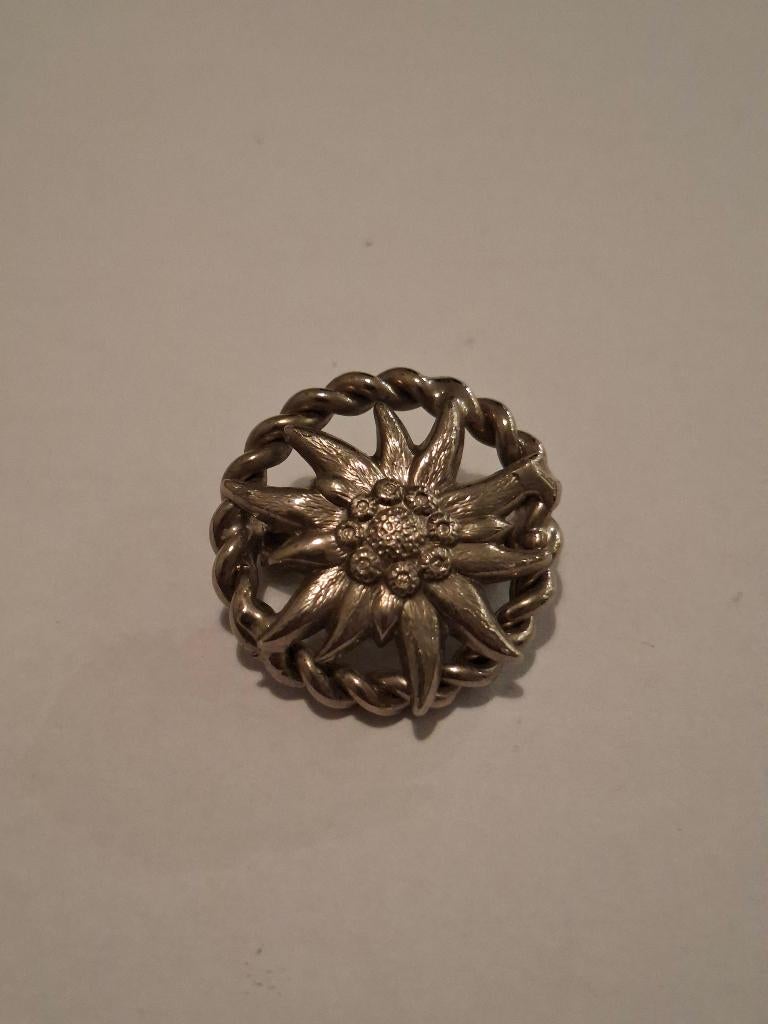 Broche edelweiss, Ophalen of Verzenden, Zo goed als nieuw, Goud, Overige materialen