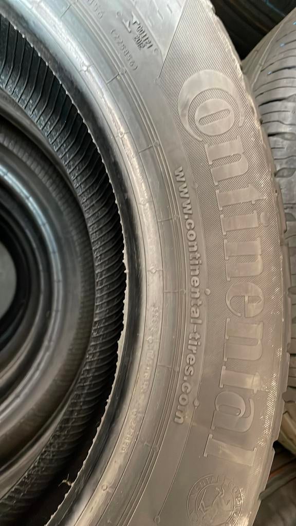 “165 60 15 continental. Demo. Puntjes zitten er nog op”, Ophalen, Gebruikt, 15 inch, 185 mm