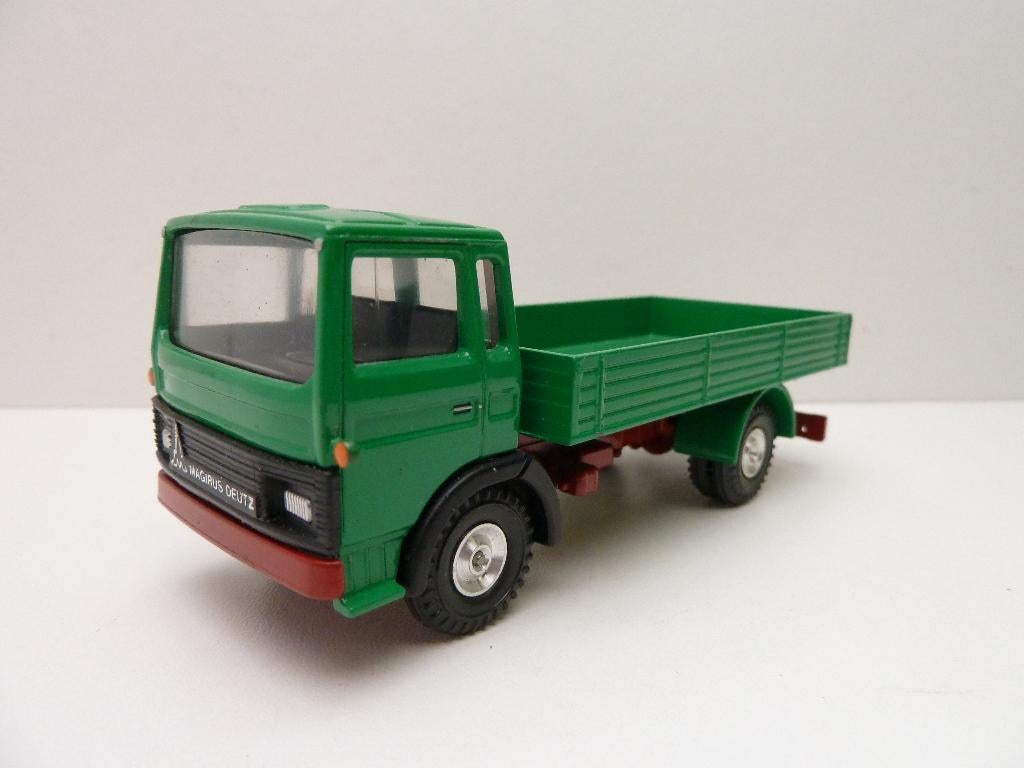 Magirus Deutz bakwagen  '' Cursor Modelle '', Hobby en Vrije tijd, Modelauto's | 1:50, Zo goed als nieuw, Bus of Vrachtwagen, Conrad