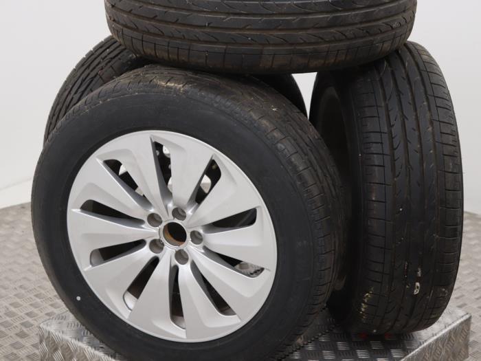 Sportvelgenset + banden van een Audi Q5 (Q5 08-), 12 maanden garantie, Gebruikt, -, -