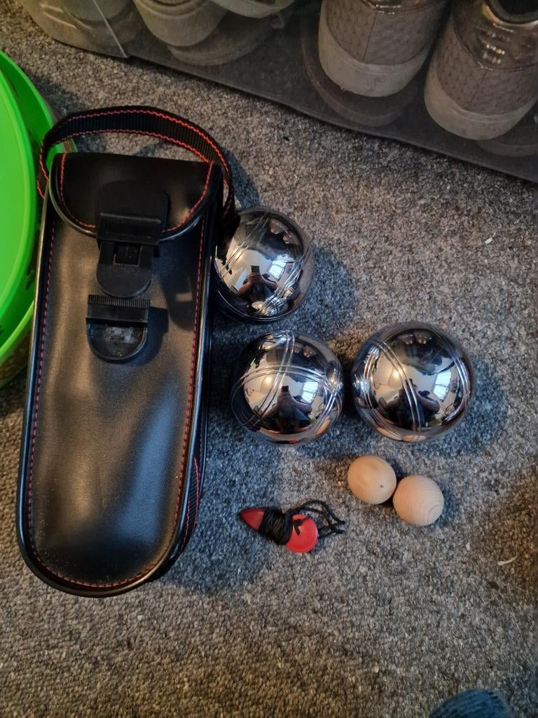 Petanque set met tas, Sport en Fitness, Bowlen, Gebruikt, Bal, Ophalen of Verzenden