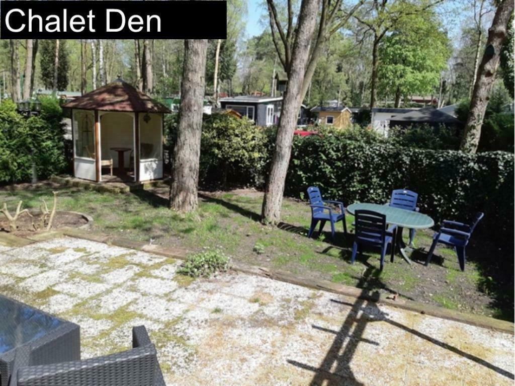 Vakantiechalets op de Veluwe te huur met waterpark, In bos, 2 slaapkamers, Tv, Recreatiepark